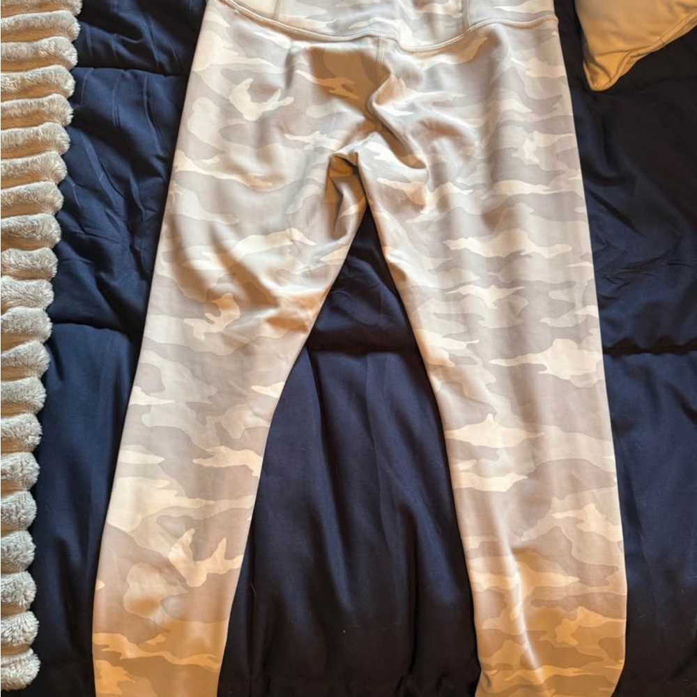 Athleta White/Grey Camo Leggings